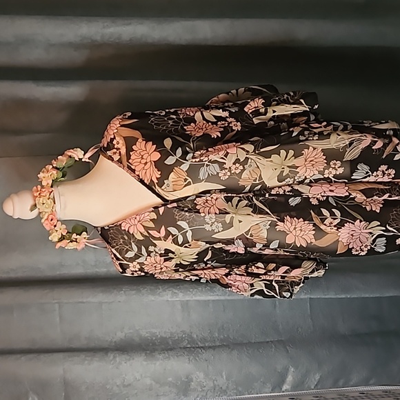 🩷 Hand Crafted Pink & White Silk Flower Crown - Picture 1 of 6